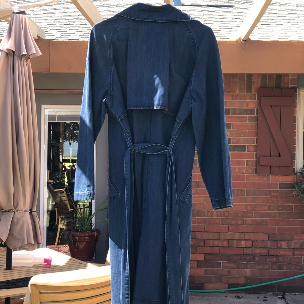 Price drop !! Excellent condition long Blue Jean jacket